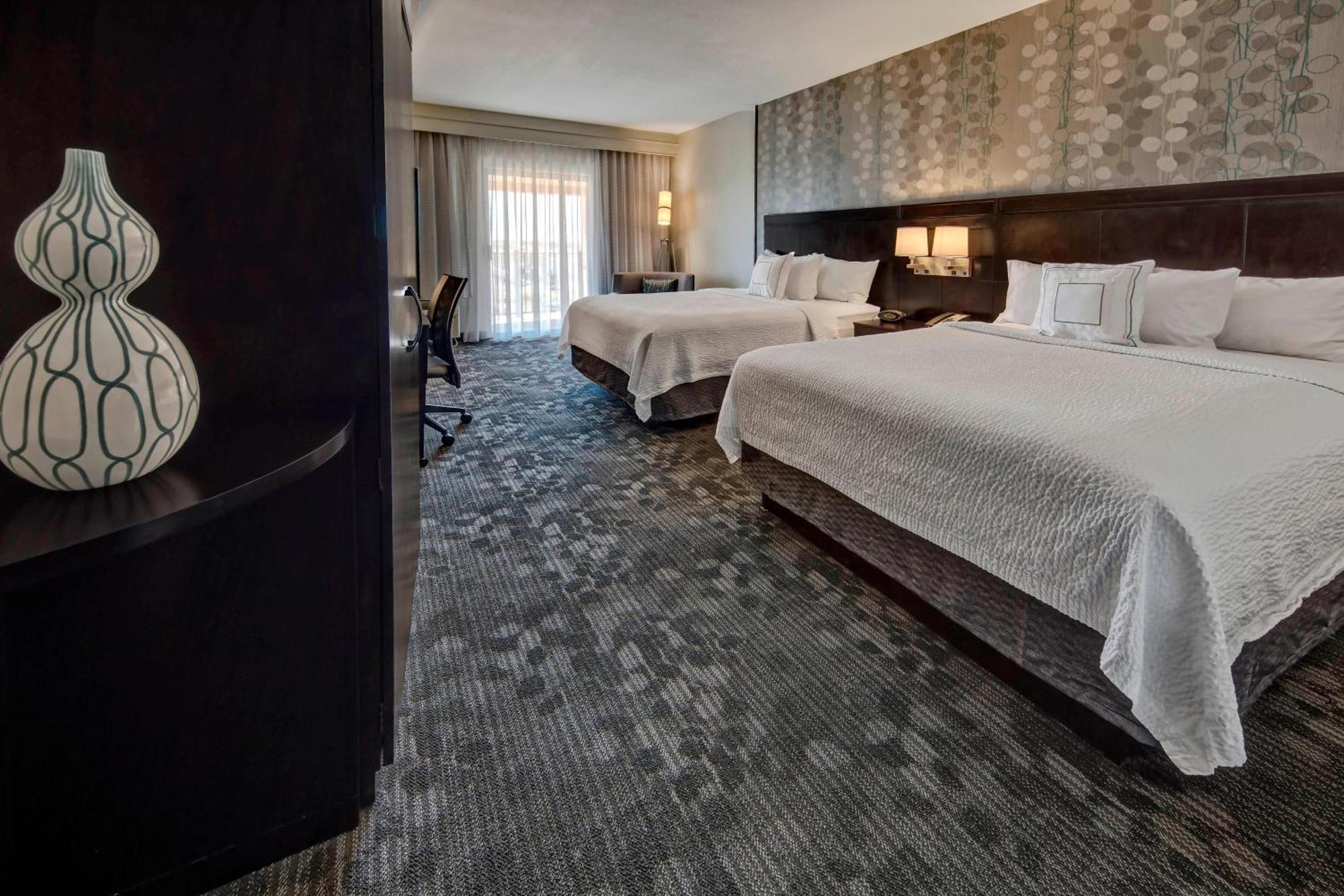 Courtyard By Marriott Midland Hotel Kültér fotó