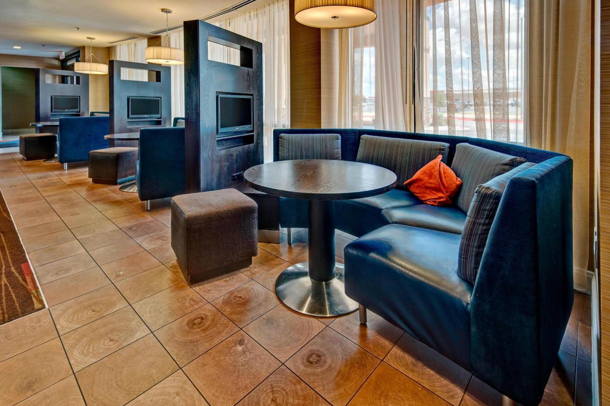 Courtyard By Marriott Midland Hotel Kültér fotó