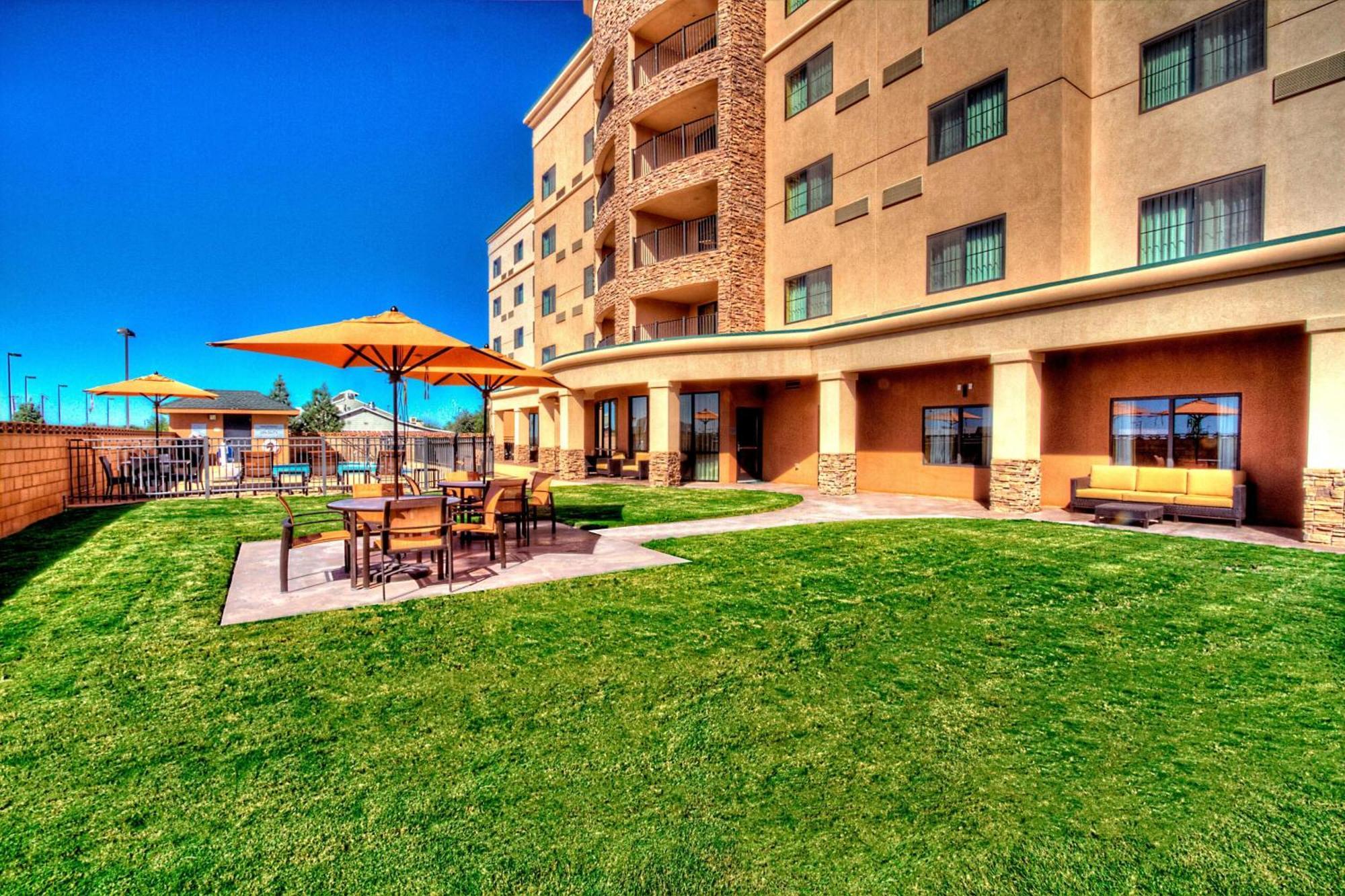 Courtyard By Marriott Midland Hotel Kültér fotó